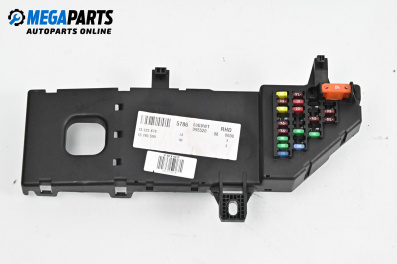 Tablou cu siguranțe for Opel Vectra C GTS (08.2002 - 01.2009) 1.9 CDTI, 150 hp, № 13223678