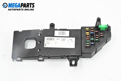 Fuse box for Opel Vectra C Sedan (04.2002 - 01.2009) 2.2 DTI 16V, 125 hp, № 13120953