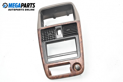 Zentralkonsole for Kia Carens I Minivan (06.1999 - 10.2002)