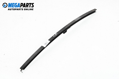 Material profilat ușă for Mazda 6 Station Wagon II (08.2007 - 07.2013), combi, position: dreaptă - spate