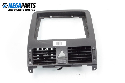 Consola centrală for Volkswagen Touran Minivan I (02.2003 - 05.2010)