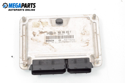 ECU for Volkswagen Passat IV Sedan B5.5 (10.2000 - 12.2005) 2.3 V5 4motion, 170 hp, № Bosch 0 261 206 811