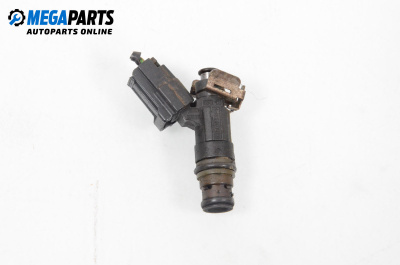 Gasoline fuel injector for Volkswagen Passat IV Sedan B5.5 (10.2000 - 12.2005) 2.3 V5 4motion, 170 hp