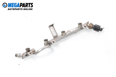 Fuel rail for Volkswagen Passat V Variant B6 (08.2005 - 11.2011) 1.4 TSI EcoFuel, 150 hp, № 03C129041A