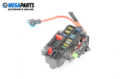 Fuse box for BMW 7 Series E65 (11.2001 - 12.2009) 730 d, 231 hp
