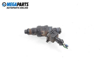 Gasoline fuel injector for Saab 900 II Hatchback (07.1993 - 02.1998) 2.0 i, 131 hp