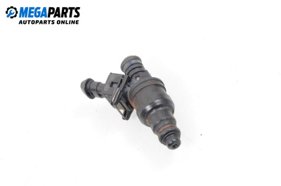 Gasoline fuel injector for Saab 900 II Hatchback (07.1993 - 02.1998) 2.0 i, 131 hp