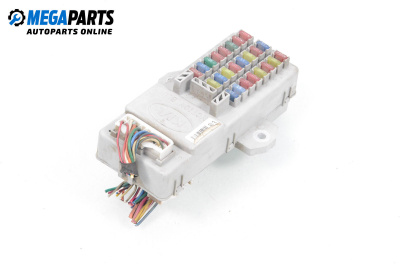 Fuse box for Kia Sorento I SUV (08.2002 - 12.2009) 2.5 CRDi, 140 hp