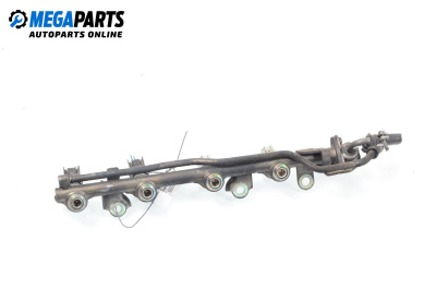 Rampă combustibil for Nissan Micra II Hatchback (01.1992 - 02.2003) 1.0 i 16V, 54 hp