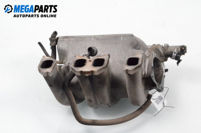 Intake manifold for Renault Laguna I Hatchback (11.1993 - 08.2002) 2.0 (B56C/H/N), 113 hp