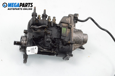 Diesel injection pump for Mercedes-Benz C-Class Sedan (W202) (03.1993 - 05.2000) C 250 Turbo-D (202.128), 150 hp