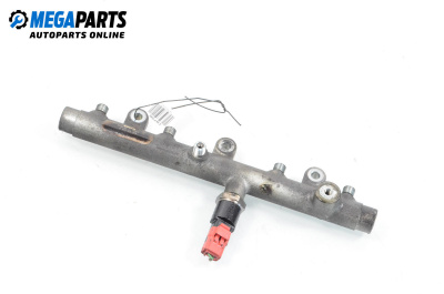 Fuel rail for Peugeot 307 Hatchback (08.2000 - 12.2012) 2.0 HDi 110, 107 hp