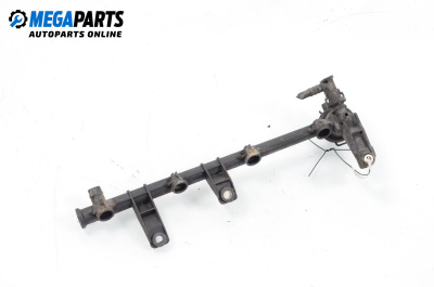 Fuel rail for Renault Megane Scenic (10.1996 - 12.2001) 1.6 e (JA0F), 90 hp