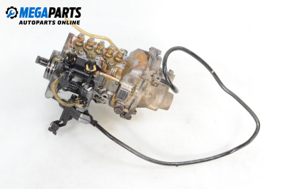 Diesel injection pump for Mercedes-Benz E-Class Sedan (W210) (06.1995 - 08.2003) E 250 D (210.010), 113 hp, № 0 400 195 001