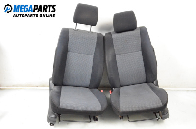 Seats set for Suzuki Grand Vitara II SUV (04.2005 - 08.2015), 3 doors