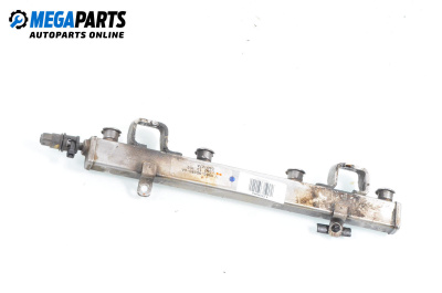 Fuel rail for Mazda 6 Hatchback I (08.2002 - 12.2008) 2.0, 147 hp