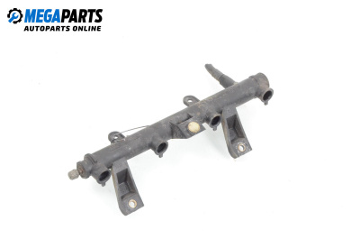 Fuel rail for Peugeot 206 Hatchback (08.1998 - 12.2012) 1.4 i, 75 hp