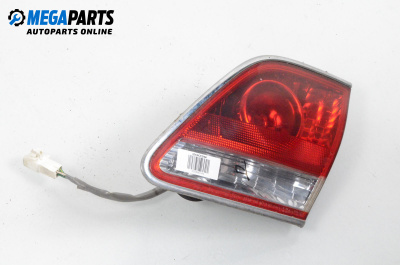 Inner tail light for Lexus ES Sedan II (10.1996 - 06.2008), sedan, position: right