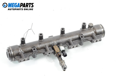 Fuel rail for Isuzu Trooper SUV III (05.1998 - 08.2004) 3.0 DTI, 159 hp