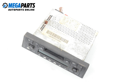 Auto kassettenspieler for Audi A2 Hatchback (02.2000 - 08.2005), № 8Z0035152A