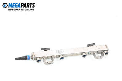 Fuel rail for Mazda 5 Minivan I (02.2005 - 12.2010) 2.0, 146 hp