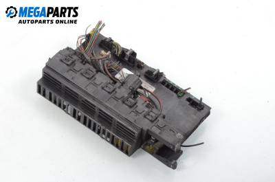 Fuse box for Mercedes-Benz E-Class Sedan (W211) (03.2002 - 03.2009) E 220 CDI (211.006), 150 hp