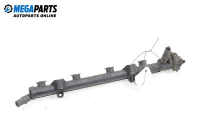 Fuel rail for Volkswagen Polo Hatchback II (10.1994 - 10.1999) 50 1.0, 50 hp