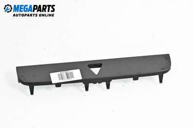 Interieur kunststoffbauteile for Volkswagen Passat V Sedan B6 (03.2005 - 12.2010), 5 türen, sedan, position: vorderseite