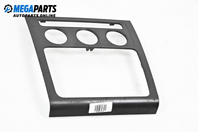 Zentralkonsole for Volkswagen Touran Minivan I (02.2003 - 05.2010)