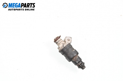 Gasoline fuel injector for Volvo V40 Estate (07.1995 - 06.2004) 1.9 T4, 200 hp