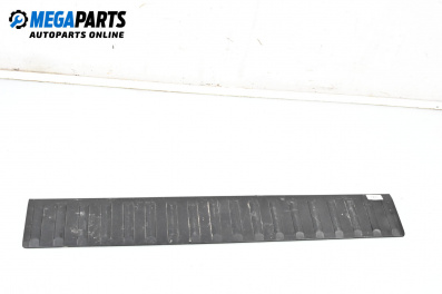 Capac plastic portbagaj for BMW X5 Series E53 (05.2000 - 12.2006), 5 uși, suv