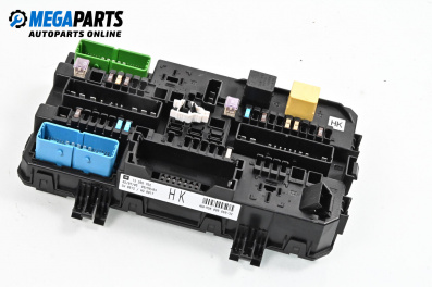 Fuse box for Opel Astra H GTC (03.2005 - 10.2010) 1.7 CDTi, 101 hp, № 13206762