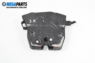 Încuietoare portbagaj for BMW 3 Series E90 Touring E91 (09.2005 - 06.2012), combi, position: din spate