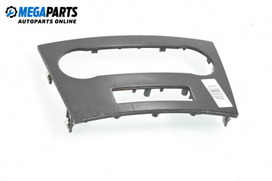 Consola centrală for Mercedes-Benz B-Class Hatchback I (03.2005 - 11.2011)