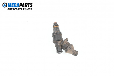 Duza benzină for Volkswagen Passat III Sedan B5 (08.1996 - 12.2001) 1.8, 125 hp