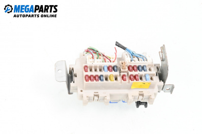 Fuse box for Infiniti G Sedan (10.2002 - 12.2007) 35, 260 hp