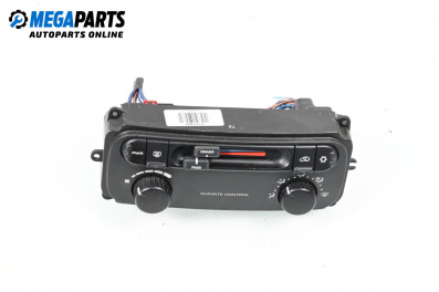 Panou aer condiționat for Chrysler Voyager Minivan IV (09.1999 - 12.2008)