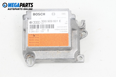 Airbag module for Porsche Cayenne SUV I (09.2002 - 09.2010), № Bosch 0 285 001 733