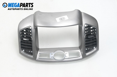 Central console for Chevrolet Captiva SUV (06.2006 - ...)