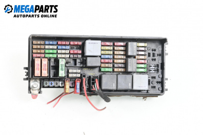 Fuse box for Mercedes-Benz M-Class SUV (W164) (07.2005 - 12.2012) ML 320 CDI 4-matic (164.122), 224 hp