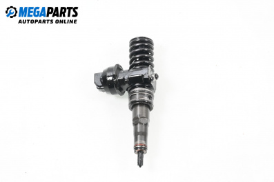 Diesel fuel injector for Audi A4 Sedan B7 (11.2004 - 06.2008) 2.0 TDI, 140 hp