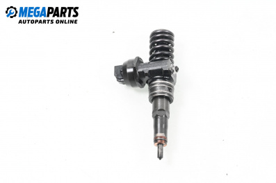 Diesel fuel injector for Audi A4 Sedan B7 (11.2004 - 06.2008) 2.0 TDI, 140 hp