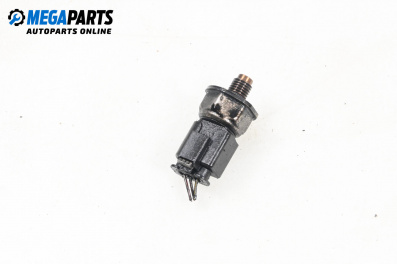 Fuel pressure sensor for Mercedes-Benz E-Class Sedan (W212) (01.2009 - 12.2016)