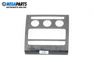 Zentralkonsole for Volkswagen Touran Minivan I (02.2003 - 05.2010)