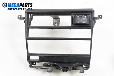 Consola centrală for BMW 7 Series E38 (10.1994 - 11.2001)