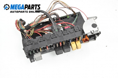 Fuse box for Mercedes-Benz E-Class Sedan (W211) (03.2002 - 03.2009) E 320 CDI (211.026), 204 hp