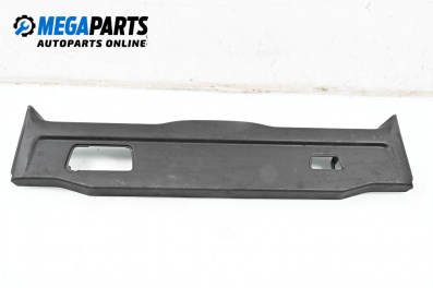 Plastic inside rear trunk cargo scuff plate for Volvo XC90 I SUV (06.2002 - 01.2015), 5 doors, suv