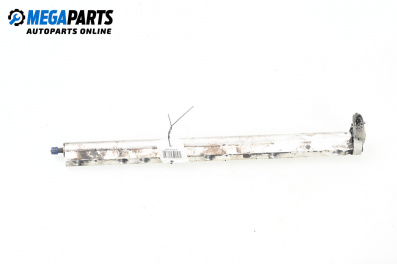 Fuel rail for Volvo V50 Estate (12.2003 - 12.2012) T5, 220 hp