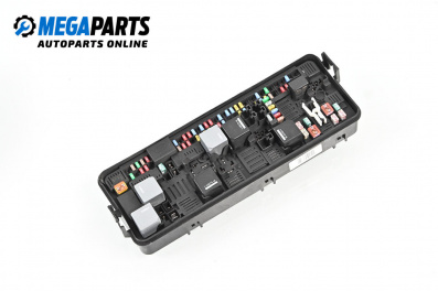 Fuse box for Land Rover Range Rover IV SUV (08.2012 - ...) 4.4 D V8 4x4, 340 hp