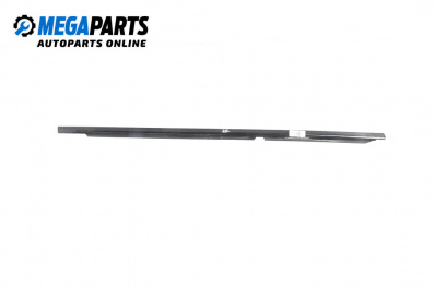 Material profilat ușă for Mercedes-Benz C-Class Sedan (W204) (01.2007 - 01.2014), sedan, position: dreaptă - spate